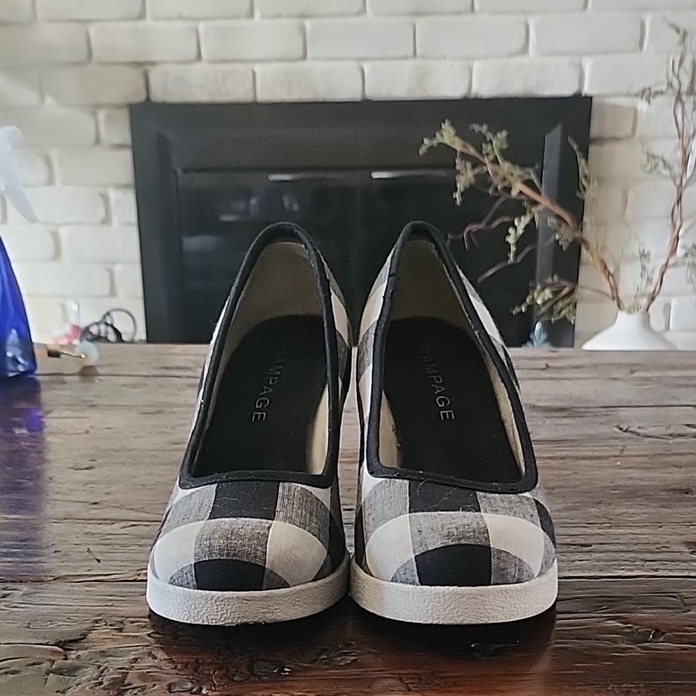 Rampage Checkered Black and White Heels - Picture 8 of 8